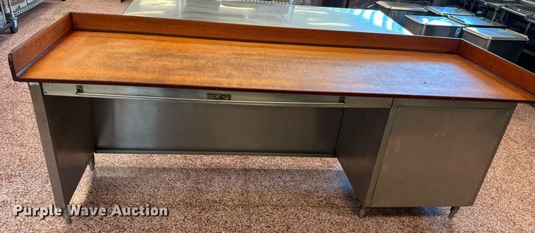 image for item MV9274 Restaurant equipment 