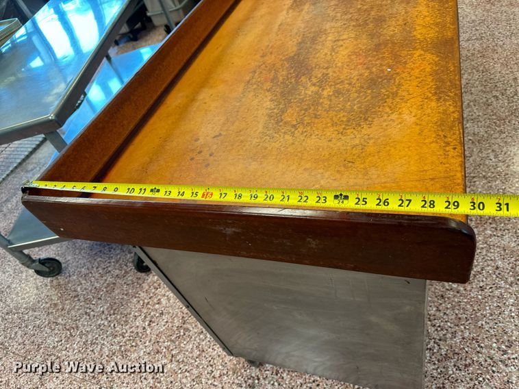 image for item MV9274 Restaurant equipment 