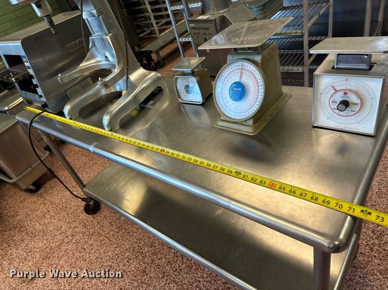 image for item MV9274 Restaurant equipment 