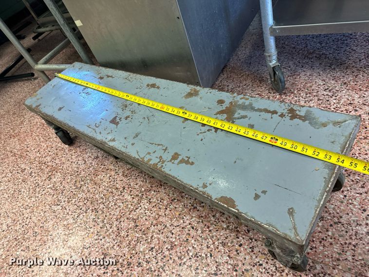 image for item MV9274 Restaurant equipment 