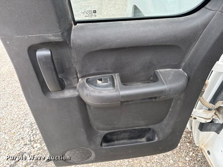 image for item NQ9758 2010 Chevrolet  Silverado 1500 Ext. Cab pickup truck