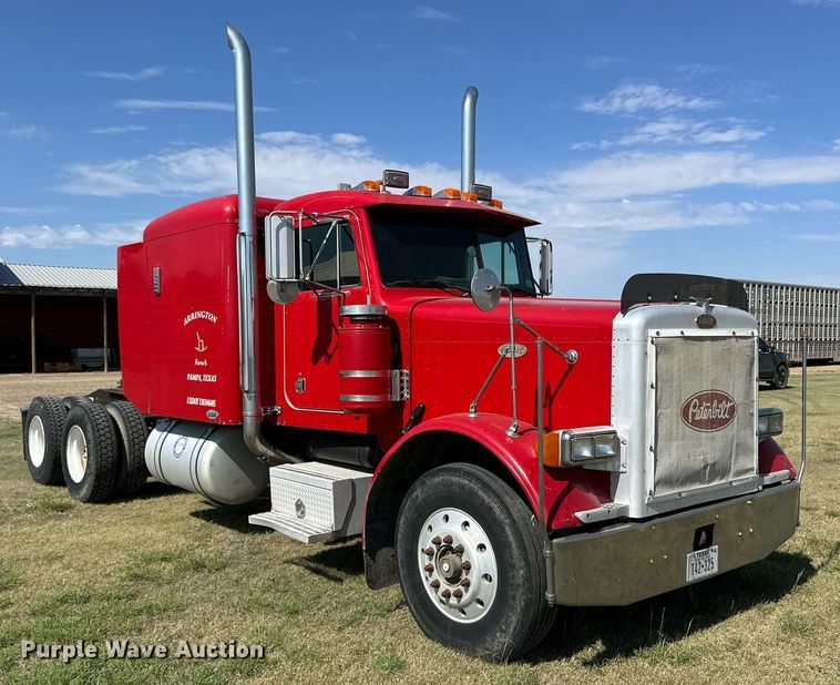 image for item DD3353 1995 Peterbilt 379 semi truck