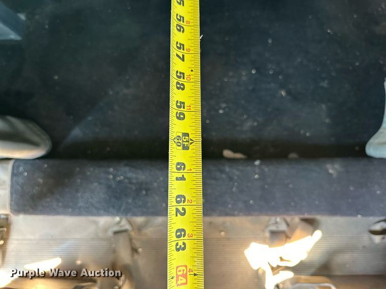 image for item DD3353 1995 Peterbilt 379 semi truck