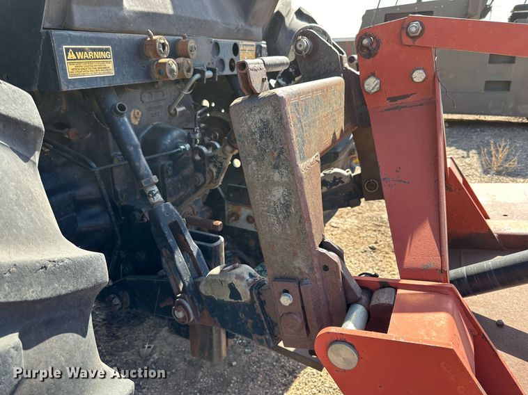 image for item DD3365 1985 Case  2096 tractor