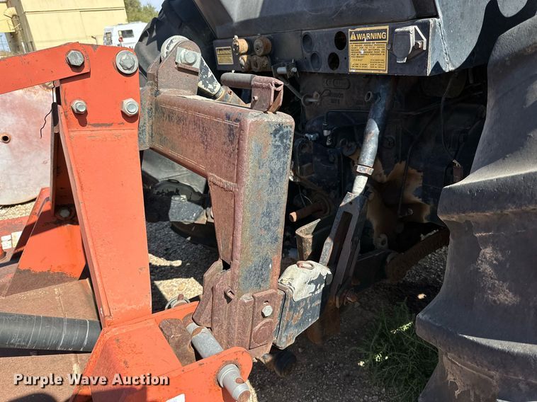 image for item DD3365 1985 Case  2096 tractor