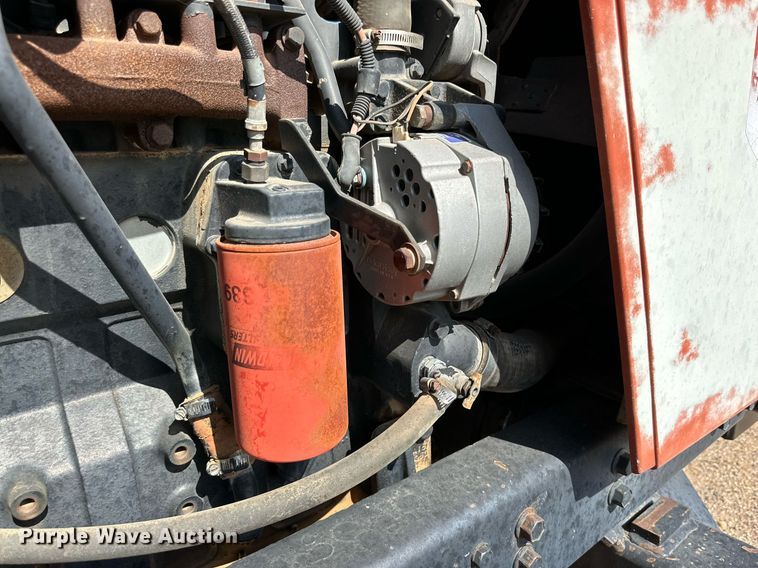 image for item DD3365 1985 Case  2096 tractor