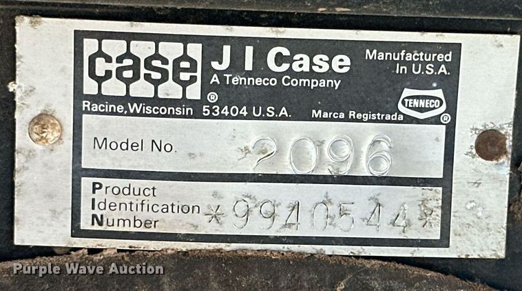 image for item DD3365 1985 Case  2096 tractor