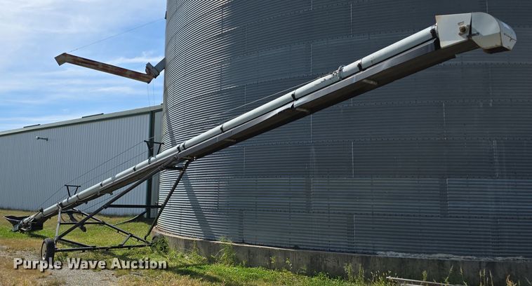 image for item DO5510 Convey-All TO1070 conveyor