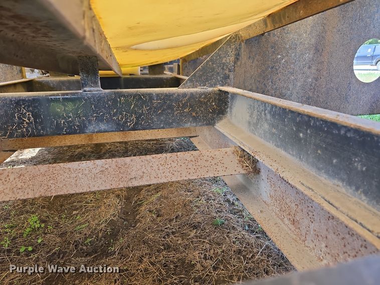 image for item DO5511 Liquid fertilizer truck bed