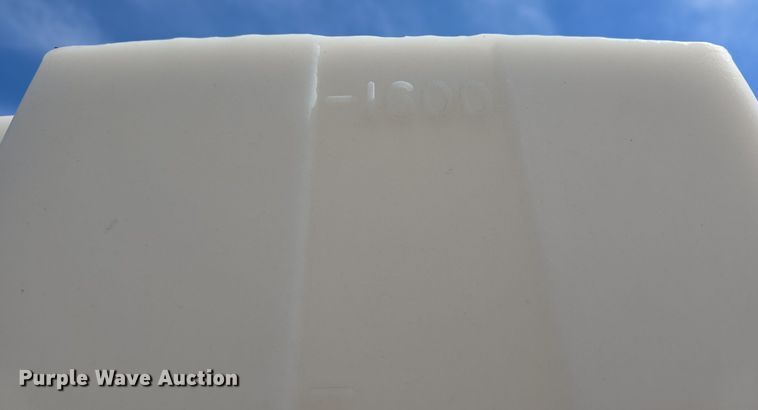 image for item DO5511 Liquid fertilizer truck bed