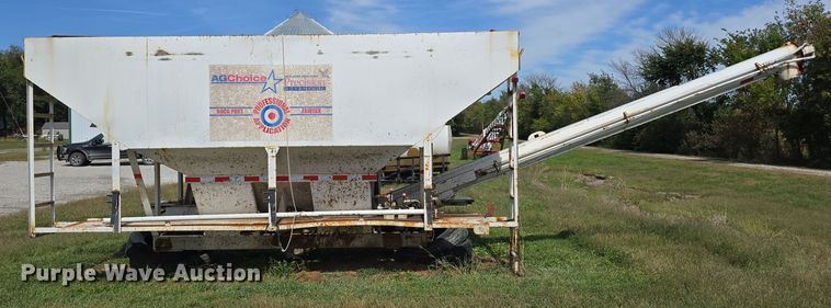 image for item DO5512 Dry fertilizer tender truck bed