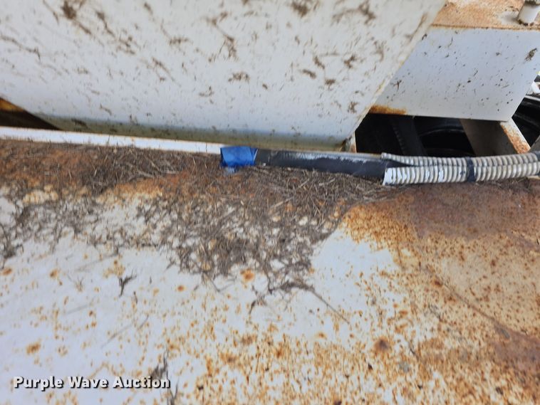 image for item DO5512 Dry fertilizer tender truck bed