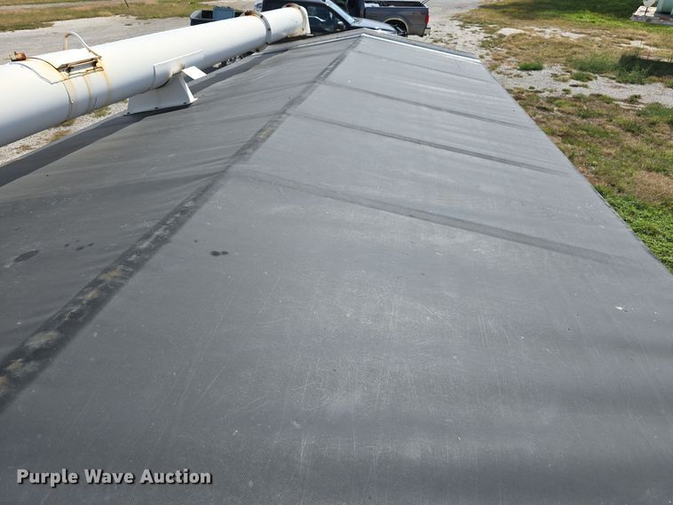 image for item DO5513 Ray-Man 18CH11FB dry fertilizer tender truck bed