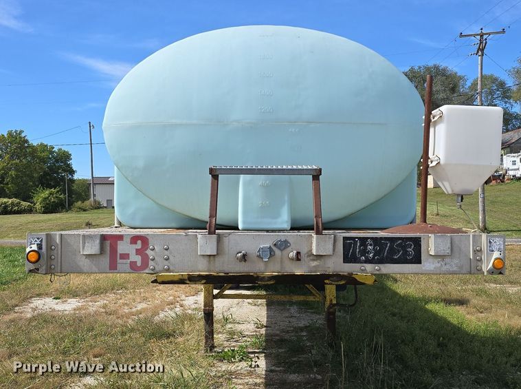 image for item DO5514 1998 Wilson CF-900 flatbed trailer