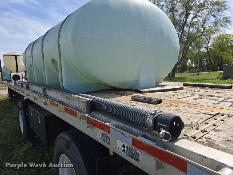 image for item DO5514 1998 Wilson CF-900 flatbed trailer