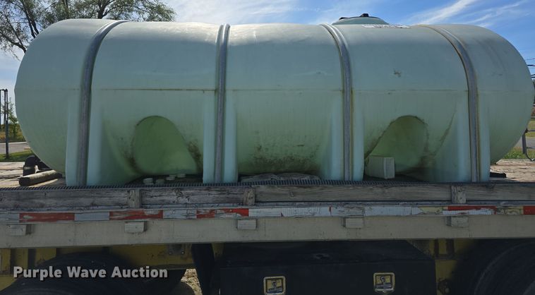 image for item DO5514 1998 Wilson CF-900 flatbed trailer