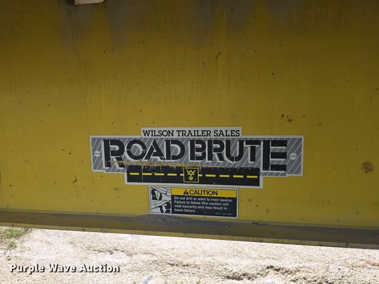 image for item DO5514 1998 Wilson CF-900 flatbed trailer