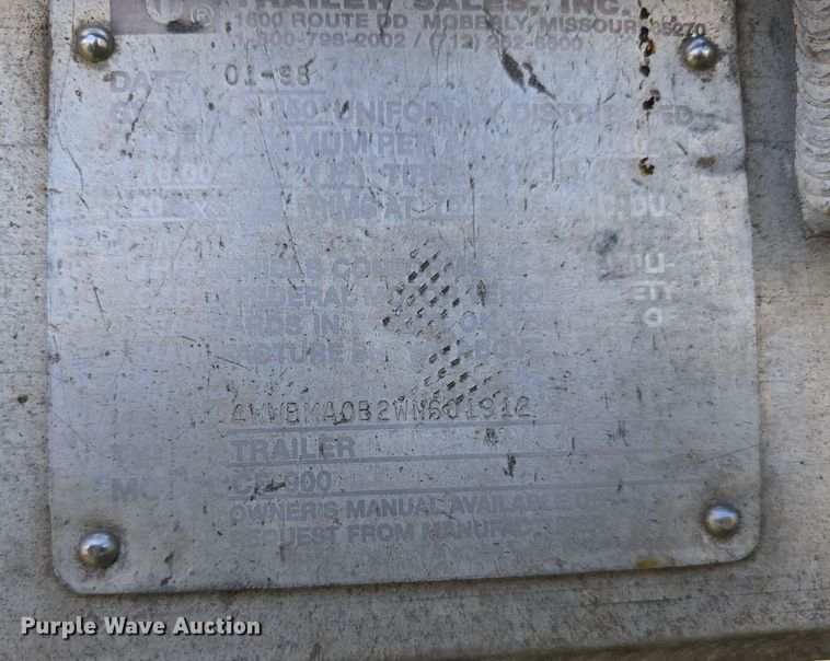 image for item DO5514 1998 Wilson CF-900 flatbed trailer