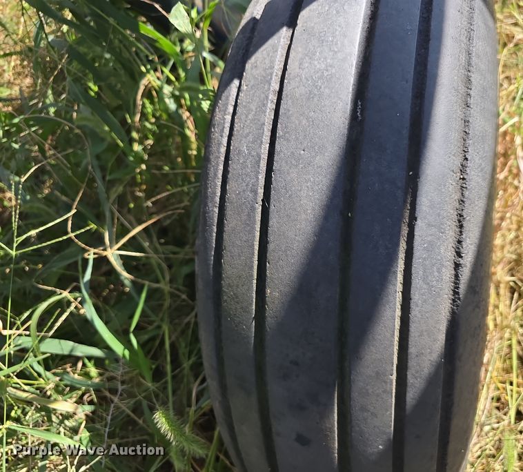 image for item DO5516 Land Runner Blu-Jet NH3 applicator