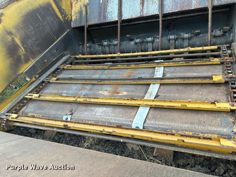 image for item DR2725 Haybuster 256 Plus II bale processor