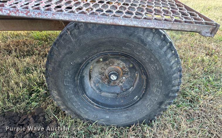 image for item DR2725 Haybuster 256 Plus II bale processor