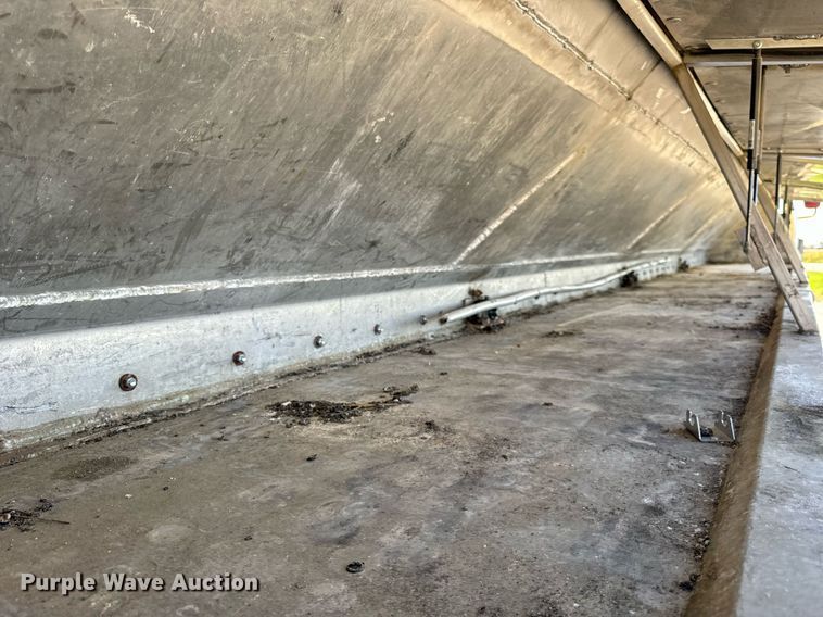 image for item DT2047 2011 Freightliner  Business Class M2  feed delivery truck 