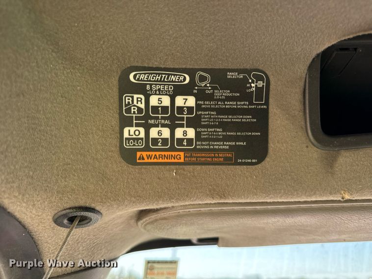 image for item DT2047 2011 Freightliner  Business Class M2  feed delivery truck 