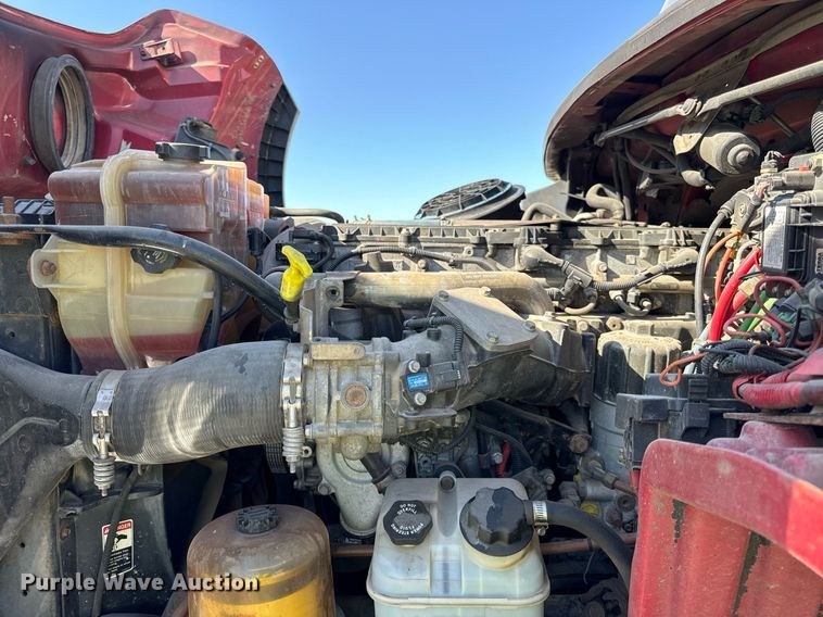 image for item DT2047 2011 Freightliner  Business Class M2  feed delivery truck 