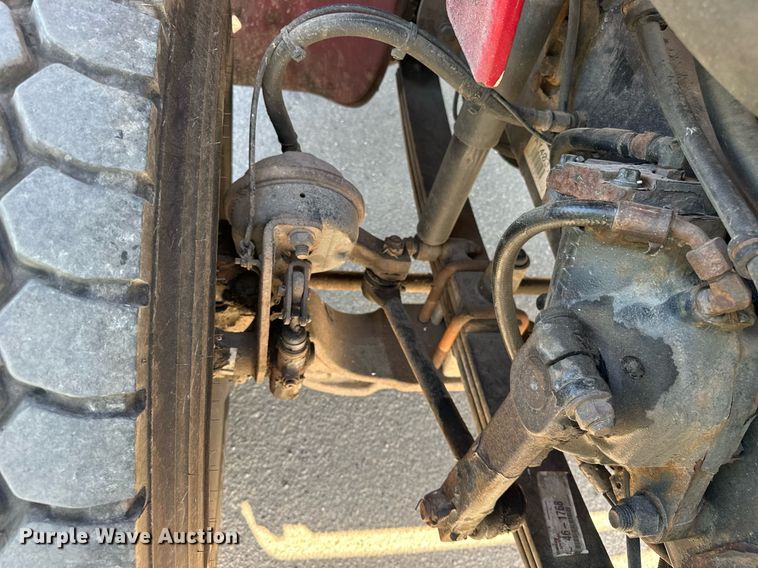 image for item DT2047 2011 Freightliner  Business Class M2  feed delivery truck 