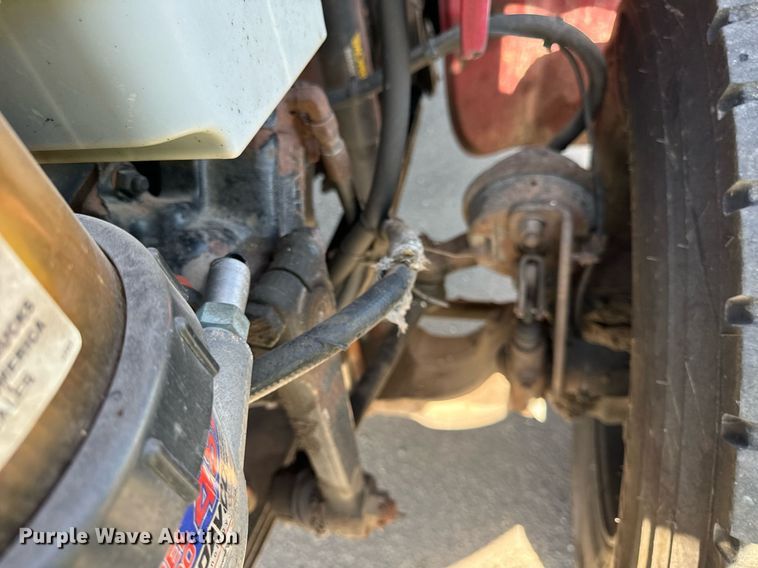 image for item DT2047 2011 Freightliner  Business Class M2  feed delivery truck 