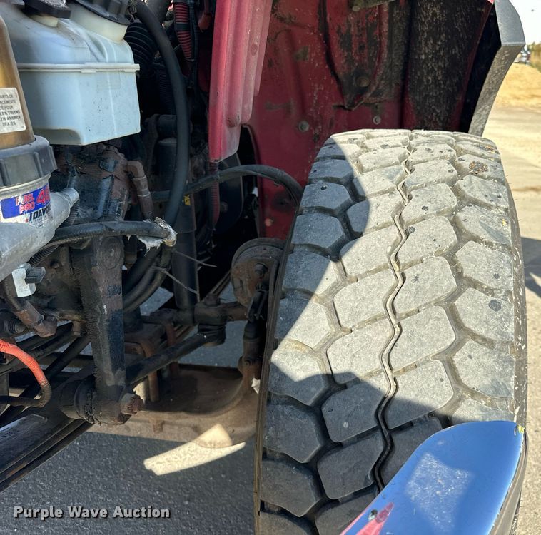 image for item DT2047 2011 Freightliner  Business Class M2  feed delivery truck 