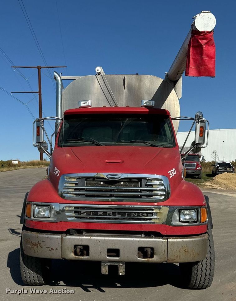 image for item DT2048 2007 Sterling  Acterra feed delivery truck