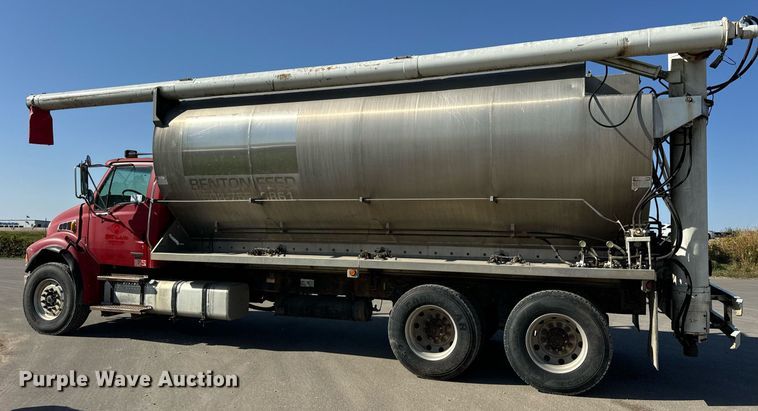 image for item DT2048 2007 Sterling  Acterra feed delivery truck