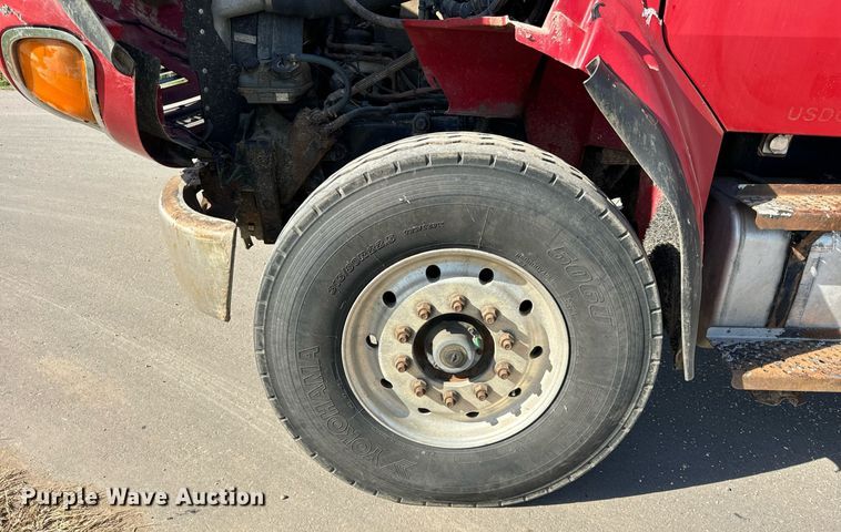 image for item DT2048 2007 Sterling  Acterra feed delivery truck