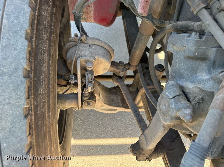 image for item DT2049 2013 Freightliner  Business Class M2 feed delivery truck