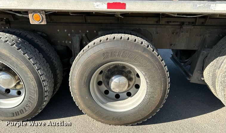 image for item DT2049 2013 Freightliner  Business Class M2 feed delivery truck