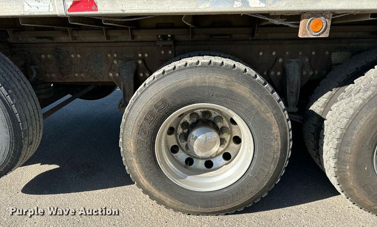 image for item DT2049 2013 Freightliner  Business Class M2 feed delivery truck