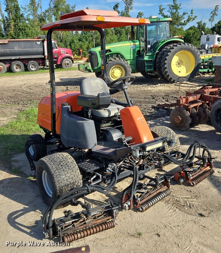 image for item DT5293 Jacobsen LF510 reel mower