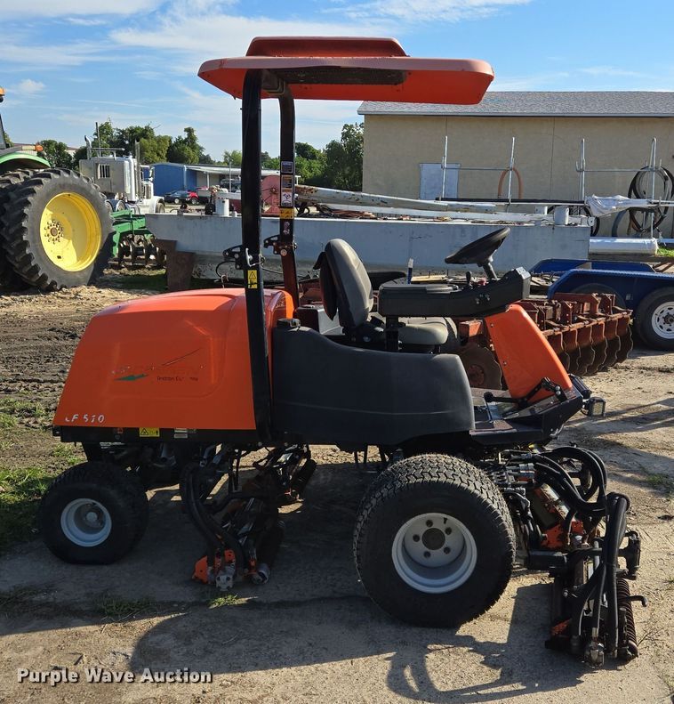 image for item DT5293 Jacobsen LF510 reel mower