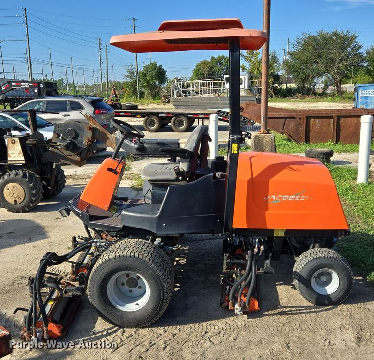 image for item DT5293 Jacobsen LF510 reel mower
