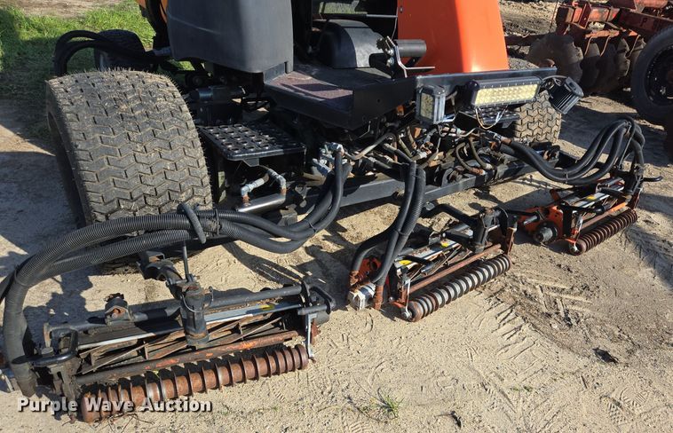 image for item DT5293 Jacobsen LF510 reel mower