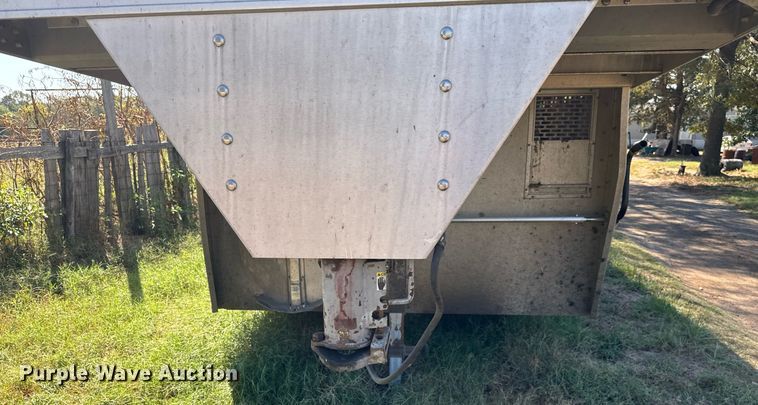 image for item DU3034 2022 EBY livestock trailer