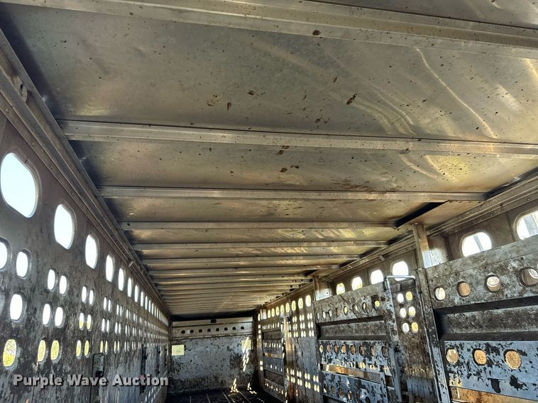 image for item DU3034 2022 EBY livestock trailer