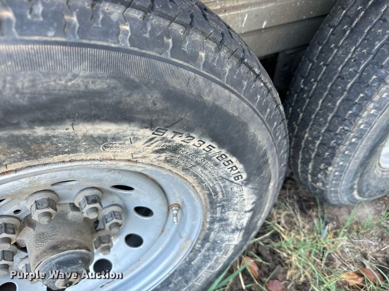 image for item DU3034 2022 EBY livestock trailer