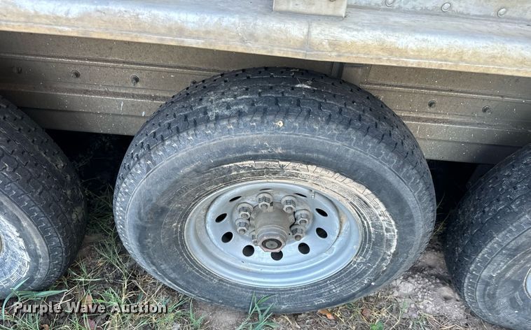 image for item DU3034 2022 EBY livestock trailer