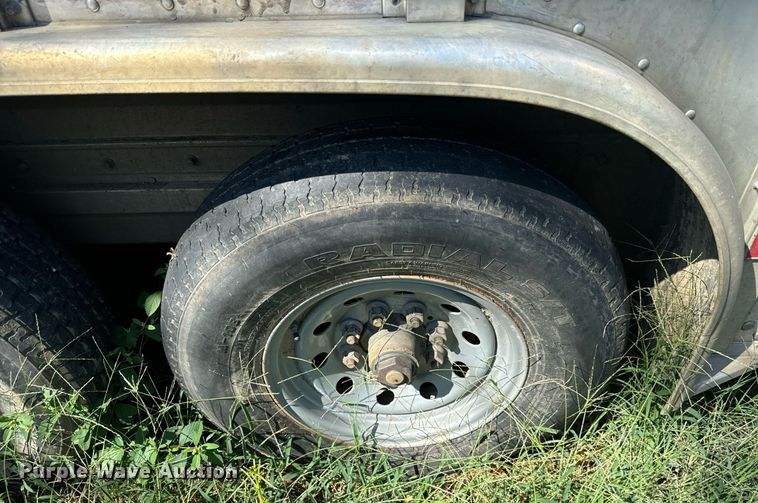 image for item DU3034 2022 EBY livestock trailer