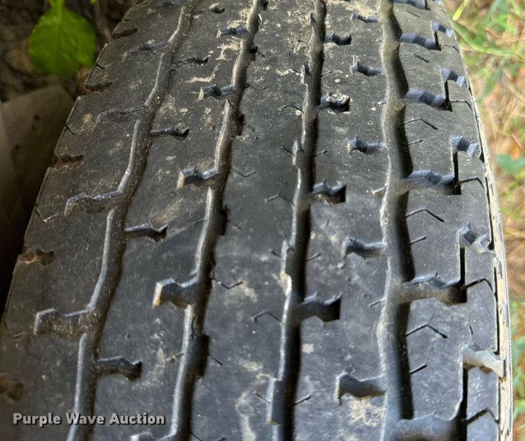 image for item DU3034 2022 EBY livestock trailer