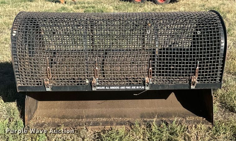 image for item DV2815 Flip screen BL-65 skid steer flip screen bucket