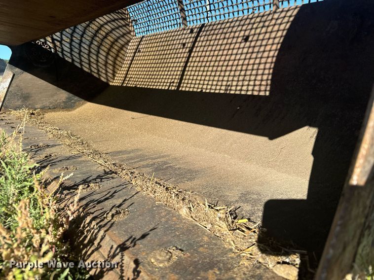 image for item DV2815 Flip screen BL-65 skid steer flip screen bucket