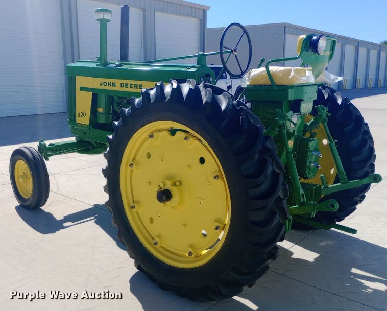 image for item DW0759 1957 John Deere  620 tractor